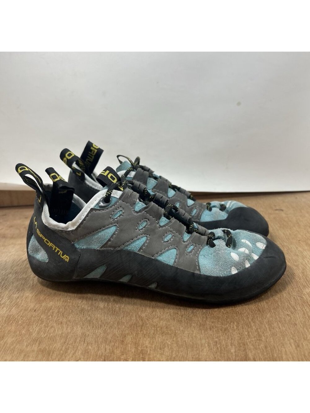 La Sportiva TARANTULA Blue Climbing Shoes Women Size 6.5